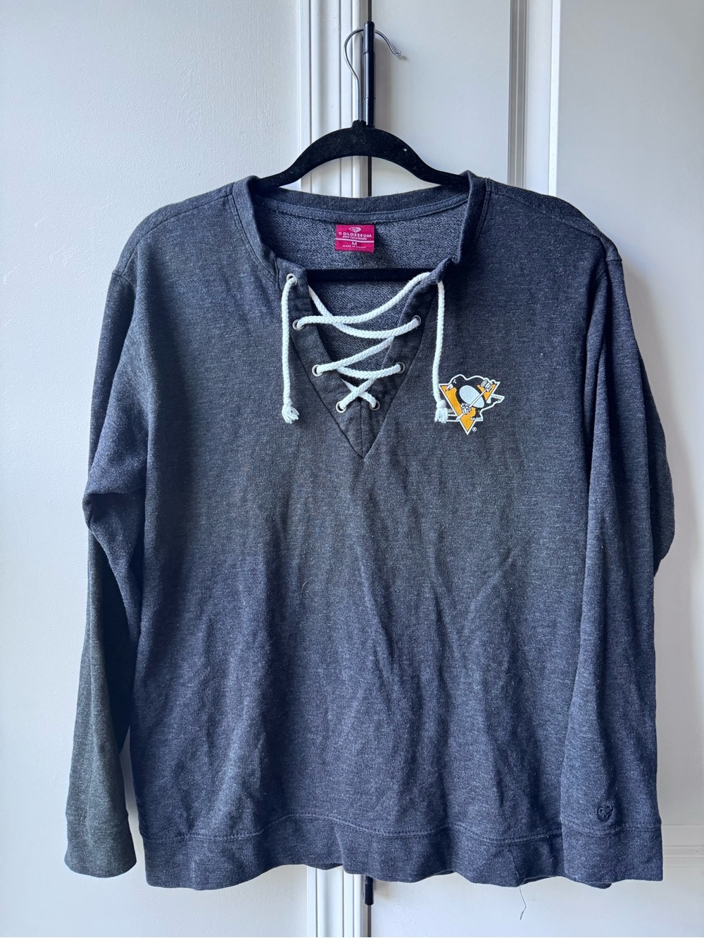 Women's Lace-Up Heather Gray Pittsburgh Penguins Sweatshirt